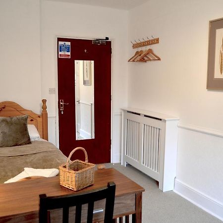 Braywood House Bed & Breakfast Huntingdon Bagian luar foto